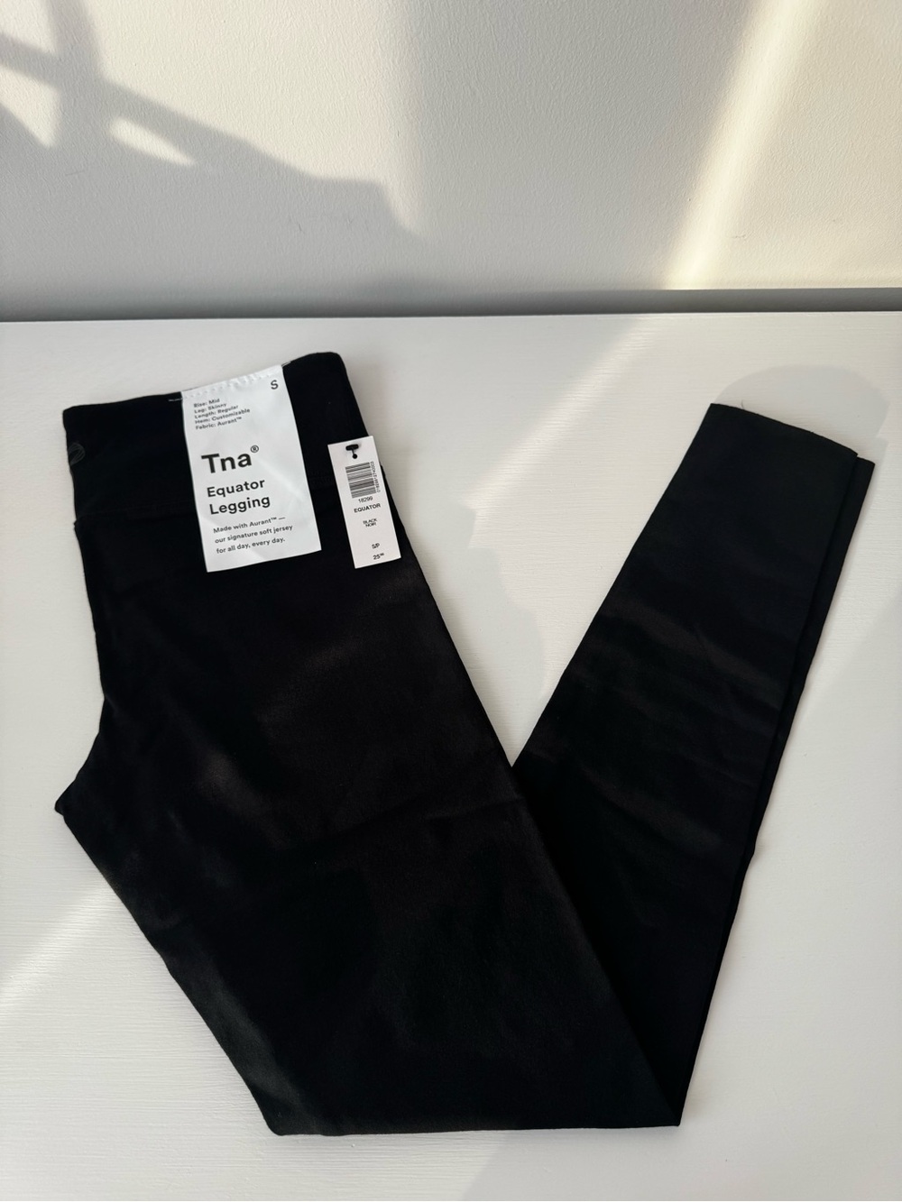 TNA Equator Legging (S) in black